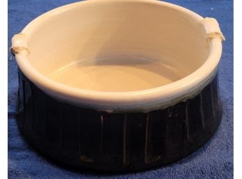 7.5' 2 Handled Pottery Bowl