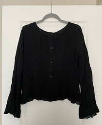 Cloth And Stone Brand Black Ladies Blouse With Adorable Buttons On The Back, Size M