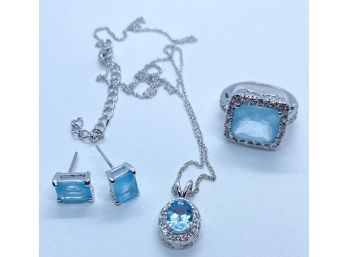 Stunning Jewelry Set With Blue Rhinestones And Silver Tone Accents