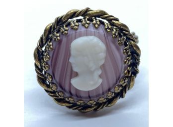 Gorgeous Cameo Pin Style Ring, Size 5.5
