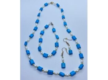 Turquoise Color Jewelry Set With Necklace, Bracelet, And Earrings