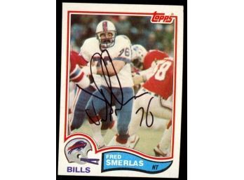 1982 Topps Football Fred Smerlas On Card Autograph #35 Buffalo Bills