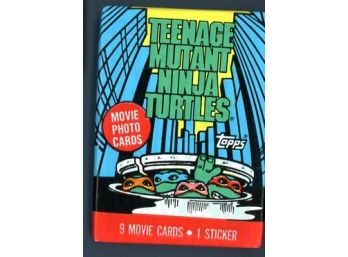 1990 Topps Teenage Mutant Ninja Turtles Wax Pack Trading Card (9 Movie Cards * 1 Sticker) Unopened