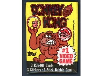 1982 Topps Donkey Kong Trading Cards Wax Pack Unopened Gum Intact