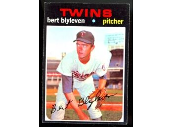 1971 Topps Baseball Bert Blyleven Rookie Card #26 Minnesota Twins RC HOF