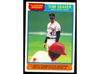 1976 Topps Baseball Tom Seaver 1975 Record Breaker #5 New York Mets Vintage HOF