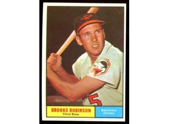 1961 Topps Baseball Brooks Robinson #10 Baltimore Orioles Vintage HOF