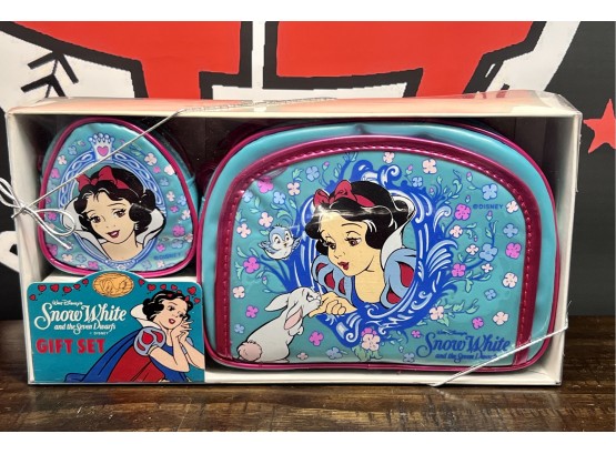 Walt Disney Snow White And The Seven Dwarfs Gift Set ~ Handbag & Coin Purse
