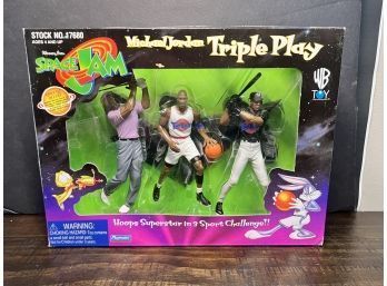 1996 Warner Bros Space Jam Michael Jordan Triple Play Figure Set Factory Sealed