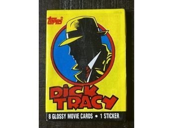 TOPPS DICK TRACY SEALED TRADING CARD PACK