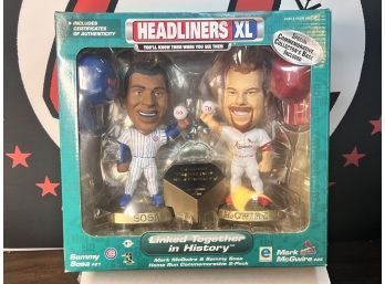 Headliners XL Sammy Sosa #21 And Mark McGwire #25 Figures In Sealed Box ~ Certificate Of Authenticity