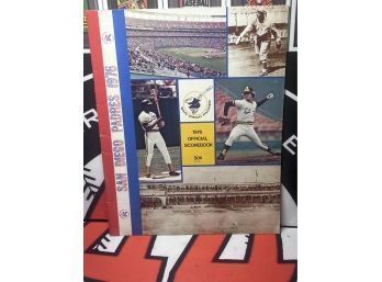VINTAGE ~ 1976 SAN DIEGO PADRES VS HOUSTON ASTROS OFFICIAL MLB GAME PROGRAM