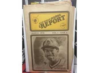 VINTAGE ~ 1978 SAN DIEGO PADRES REPORT ~ NEWSPAPER ~ DAVE WINDFIELD COVER