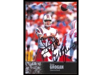 1997 Upper Deck Legends Football Steve Grogan On Card Autograph #110 New England Patriots