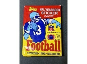 1985 Topps Football Wax Pack ~ Warren Moon Rookie Yr