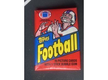 1982 Topps Football Wax Pack ~ Lawrence Taylor Rookie Year