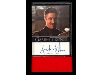 2012 Game Of Thrones Aidan Gillen Auto With Stand Holder