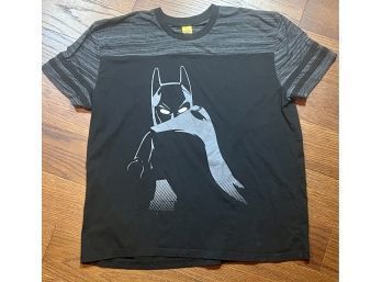 Batman Grey And Black T-shirt SZ 2XL