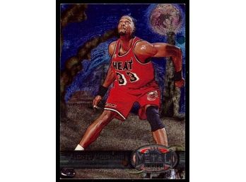 1997 Metal Universe Basketball Alonzo Mourning #7 Miami Heat HOF