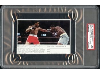 1975 Sprengel/huberty Cassius Clay (muhammad Ali) Vs Joe Frazier #26 Graded PSA 2 Boxing GOATs