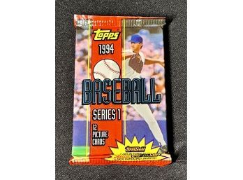 1994 Topps Series 1 Baseball Unopened Sealed Wax Pack! 12 Total Cards!