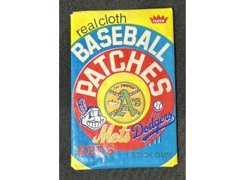 1975 Fleer Baseball Real Cloth Patches Factory Sealed Wax Pack