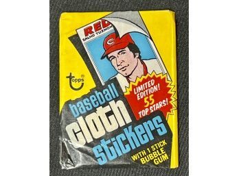 1977 TOPPS BASEBALL 'CLOTH STICKERS' UNOPENED WAX PACK