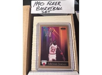 1990 Fleer Basketball Complete Set (300) NM