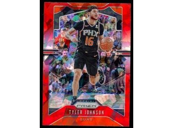 2019 Prizm Basketball Tyler Johnson Red Cracked Ice Prizm #100 Phoenix Suns
