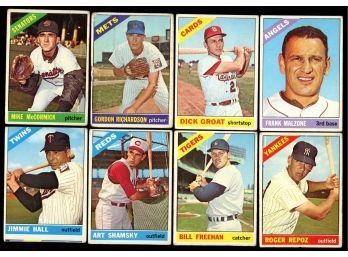 Lot Of 8 ~ 1966 Topps Baseball