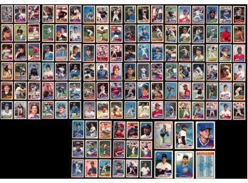1989 TOPPS TRADED BASEBALL COMPLETE SET 132/132 WITH GRIFFEY, JOHNSON, SANDERS ROOKIE CARDS