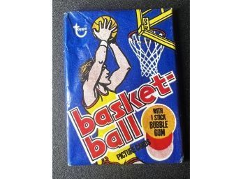 1977 TOPPS BASKETBALL WAX Pack Factory Sealed ~ Unopened
