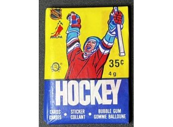1985-86 O-pee-chee Hockey Wax Pack Factory Sealed ~ Unopened