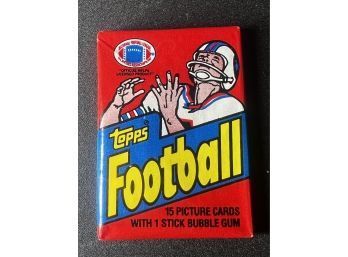 1982 TOPPS FOOTBALL WAX Pack Factory Sealed ~ Unopened ~ LAWRENCE TAYLOR ROOKIE YR