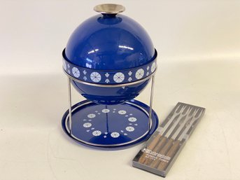 Rare Catherineholm Viking Enamel Fondue Set With Snowflake Design Complete With Forks