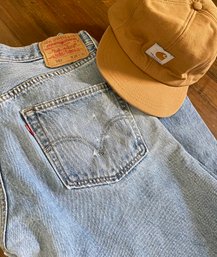 Classic Levi 501 Straight Leg And Authentic Carhardt Lined Cap