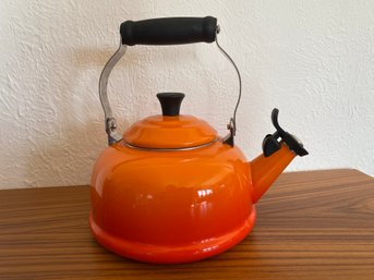 Le Creuset Tea Pot In Awesome Orange Umbre