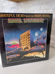 Vtg Record Albums: The Grateful Dead From The Mars Hotel
