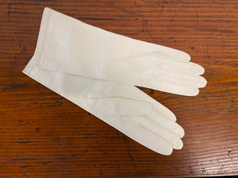 Soft Leather Vintage Gloves In Great Condition