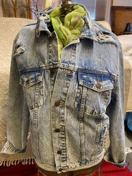 Sweet Denim Jacket For The Perfect Classic Look  Size L (mens,?)