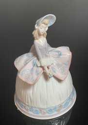 LLadro Fine Porcelain Figurine: Glossy Sounds Of Spring Lady Bell, Very  Rare # 5956