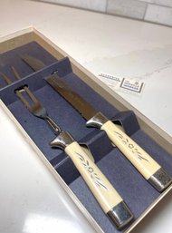 Emdeko Shedffield Cutlery Set In Original Box. 'Guaranteed Forever Sharp'