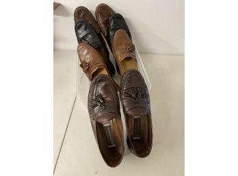 4 Pairs Of Soft Leather Size 9 1/2 Mens Shoes - Johnson And Murphy