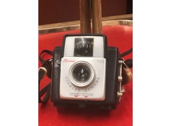 Vintage Brownie Starlet Camera With Dakon Lens