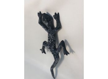 Amazing Carved Gecko, Robert Shield Designs
