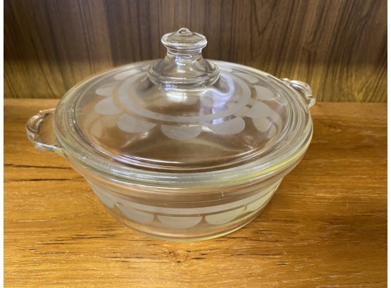 Rare Vintage Pyrex Clear With Decor