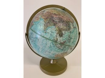 Fabulous Vintage 13 X 22.5 Inch Globe