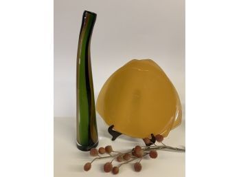 Cool Modern Glass Vase With Two Signed Glass Plates And A Splash Of Floral