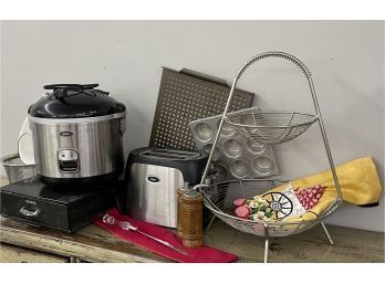 Misc Kitchen Lot Including Oster Rice Cooker And Toaster