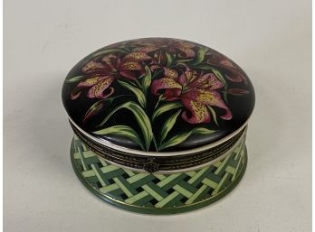 Hinged Porcelain Trinket Box